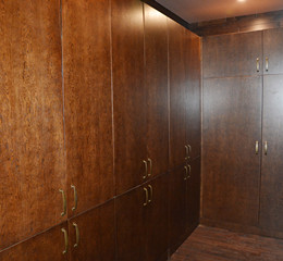 
                                    大連大都會物業(yè)管理有限公司