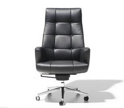 
                                    高級真皮轉(zhuǎn)椅